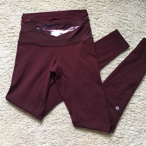 Lululemon Maroon Wunder Under’s